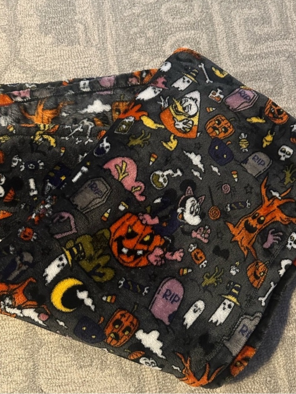 Disney Mickey Mouse Halloween Throw Blanket
